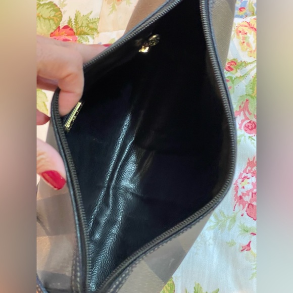 💵SOLD💵Authentic Fendi Pequin Canvas Crossbody Handbag - Picture 10 of 16